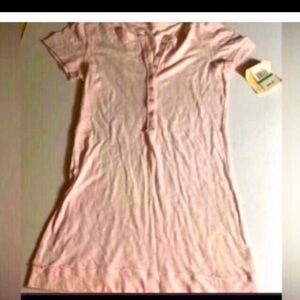 NWT Vintage energie Long & Lean shirt Size LARGE Pink Sugar